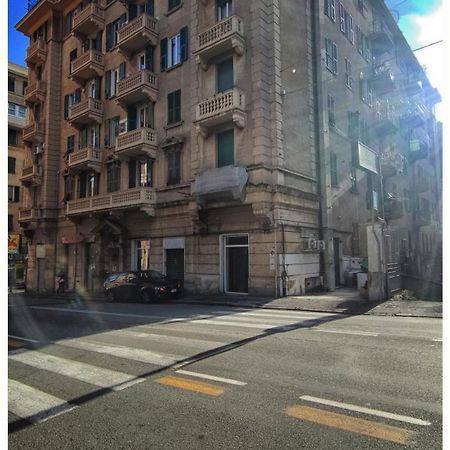 Tra Mare E Centro Apartment Genoa Ngoại thất bức ảnh