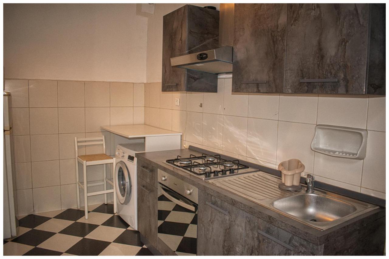 Tra Mare E Centro Apartment Genoa Ngoại thất bức ảnh