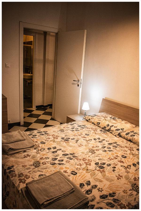 Tra Mare E Centro Apartment Genoa Ngoại thất bức ảnh
